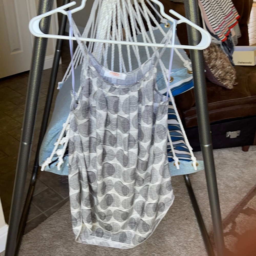Tank top—dress up. Like new